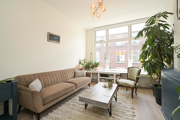 Medium property photo - Hendrik van Deventerstraat 127, 2563 XS Den Haag